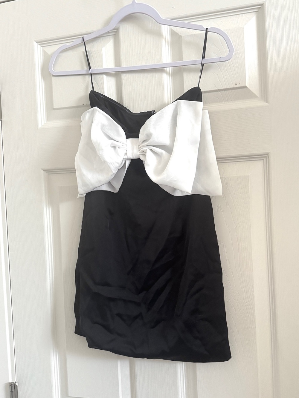 Brand new never worn: White Bow Accent Mini Dress with black satin